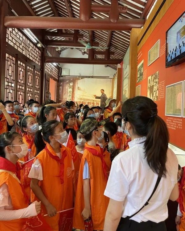 nEO_IMG_p3-广东司法行政系统开展青少年“学党史 感党恩 跟党走”主题教育活动.jpg