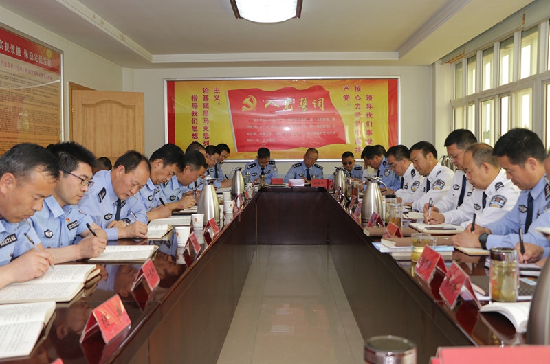 甘肃省第一强戒所学习贯彻全省司法行政系统安全生产工作会议精神1.jpg