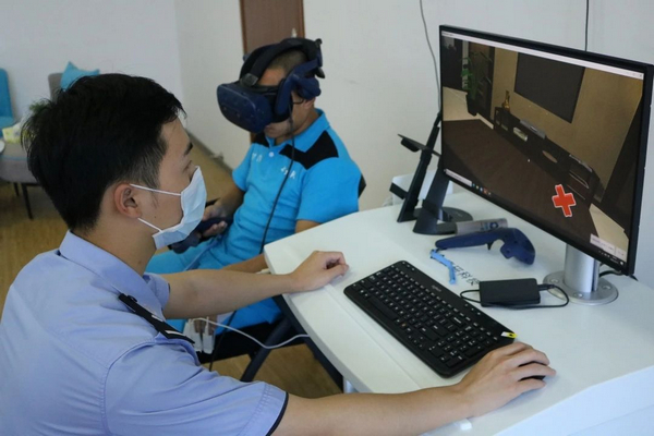 nEO_IMG_p10-广东积极推行全国统一戒毒模式 全面完成三年创建目标.jpg