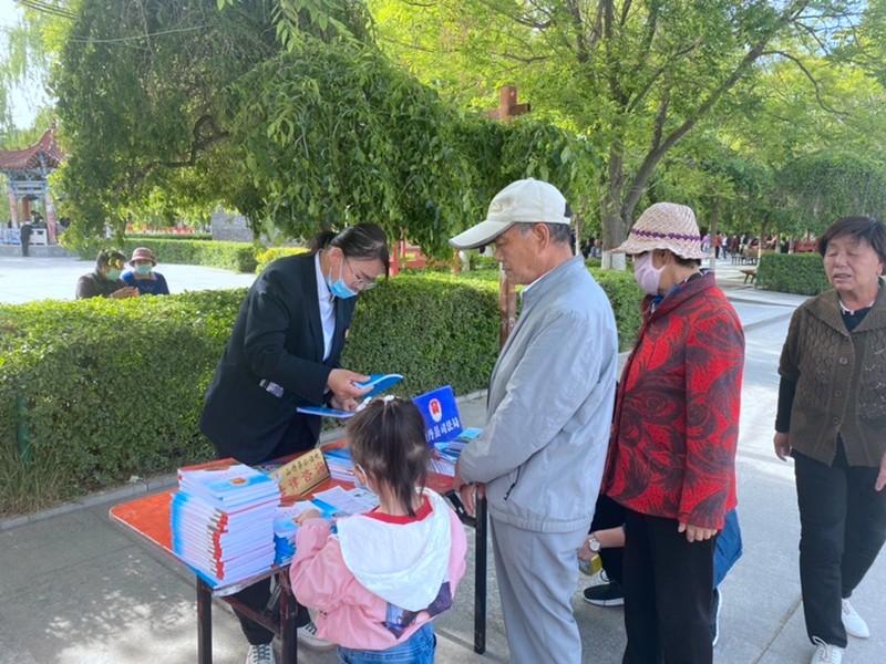 甘肃省张掖市山丹县公证处开展公证宣传1.JPG