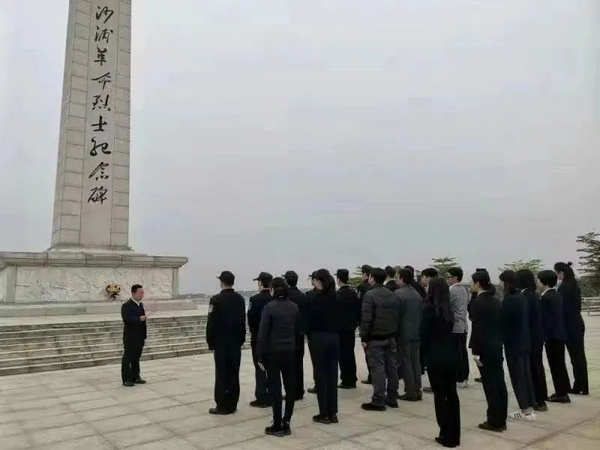 nEO_IMG_p5-党史学习教育丨肇庆市司法局增“四色”强“四力” 推动党史学习教育走深走实.jpg