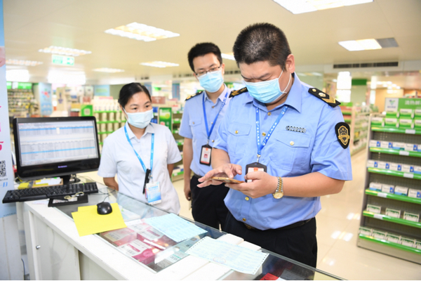 nEO_IMG_p2-法治政府丨中国长安网：广东法治建设全面提速 .jpg